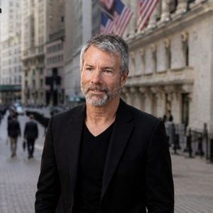 Strategy May Sell Bitcoin to Fund Dividends, Saylor Breaks From ‘Never Sell’ Stance