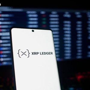 XRP Bulls Drive Token Above $90B Market Cap as Bitcoin Retakes $82,000