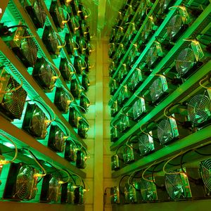 Bitcoin Miner Cleanspark Posts $378M Loss in Q2