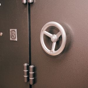 Genesis Wallet Dormant Since 2015 Transfers 790 ETH Worth $1.78 Million