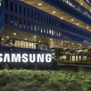 Samsung Affiliates Pay $408 Million for Upbit Operator Stake, Closing June 2026
