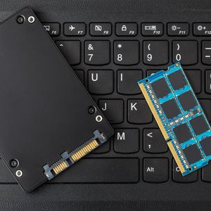 He Bought a Hard Drive He Thought Was New, but When He Plugged It in He Found 800 GB of Data Worth Thousands of Dollars