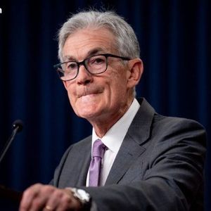 Powell Warns the Federal Reserve Won’t Survive if a President Can Fire Officials Over Policy