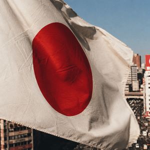 Japan’s National Business Corporate Pension Fund Plans 1% Crypto Bet to Hedge Dollar Decline