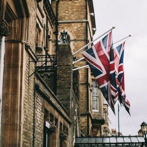 Binance and CZ Sued for $200 Million in UK Over ‘Unauthorized’ Derivatives Sold to 1,700 Traders