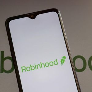 Robinhood Chain Tops $560 Million in Daily DEX Volume, Fueled by Meme Coin Boom