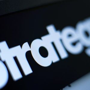 Strategy Holds Bitcoin at 840,447 BTC as Cash Reserve Hits $4.8B