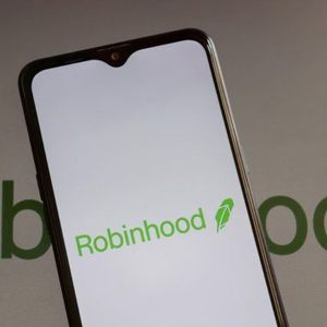 Robinhood Tops Binance bStocks With 862,800 Holders in 2 Months
