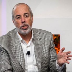 Ric Edelman Urges 10-40% Bitcoin Allocation, Sees $500K Price by 2030