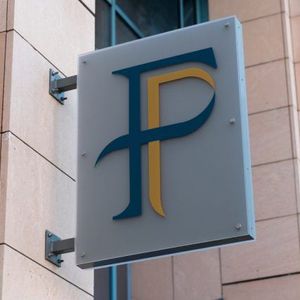 French Executives Propose Taxing Crypto-to-Stablecoin Conversions
