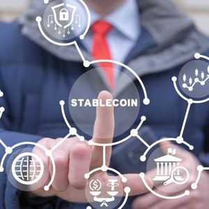 Why Stablecoins May Never Escape Traditional Banking Risks: Frgmnt CEO