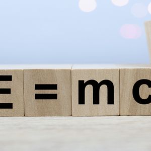 New Study Says Quantum Corrections Could Erase Einstein’s Black Hole Singularities