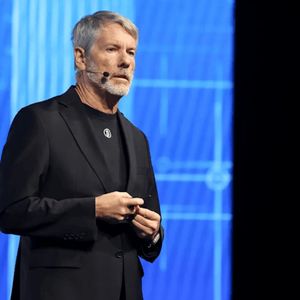 Strategy Skips Bitcoin Buy, Spends $205M Repurchasing STRC Instead