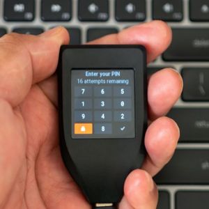 Trezor Warns of Compromised Hardware Wallet Following $93M Ledger Security Scare
