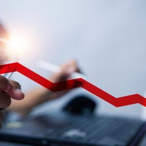 Blockchain Revenues Plunge 30%, but a New Growth Engine Emerges