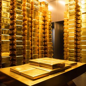 Poland Boosts Its Gold Reserves by 15 Tons: Largest Accumulation in 3 Years