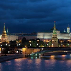 Russia’s Bitcoin Mining Boom Amid Economic Sanctions