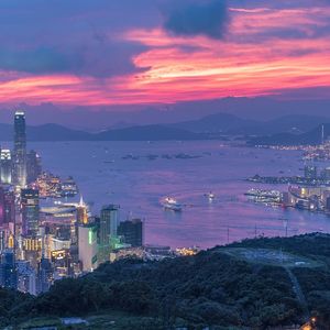 Hong Kong Exchanges and Clearing Limited Is Using Smart Contracts
