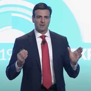 Former CFTC Chair Heath Tarbert Advocates for Urgent Stablecoin Legislation to Secure U.S. Financial Future