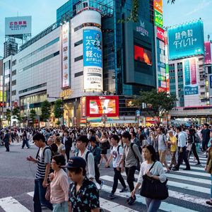 Global Stock Market Chaos Looms as Japanese Yen Carry Trade Unravels, Warns Peter Schiff