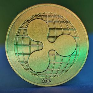 Déjà vu? XRP Price Chart Forms Candlestick Pattern Last Seen Ahead of 110,000% Rally