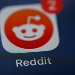 Paper Hands? Reddit Sold Its Bitcoin and Ether Ahead of BTC’s Rally Above $70,000