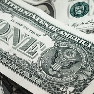 The Rising U.S. Dollar: What It Means for Bitcoin, Ethereum, and Other Cryptocurrencies in 2025