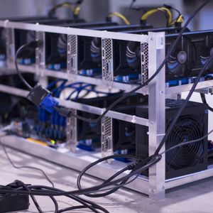 Russian Crypto Miners Reportedly Ramping Up Their Spending on ASIC Devices