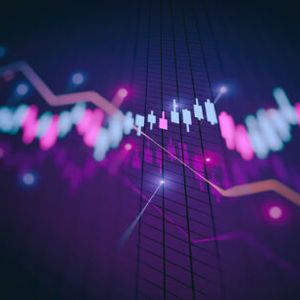 Celsius Starts Swapping Altcoins for Bitcoin, ETH; Chainlink, Aave, Others At Risk