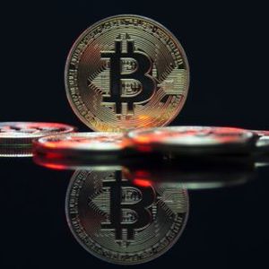 Bitcoin Funding Rates Most Positive Since Feb, Long Squeeze Soon?