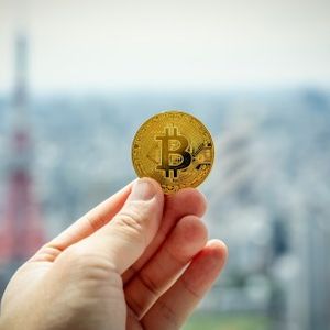 Dormant Bitcoin Wallet With 1,005 BTC Awakens, Sell Pressure Incoming?
