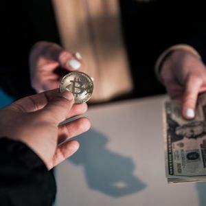 Bitcoin On-Chain Data Suggests Price Is Top Heavy, What It Means