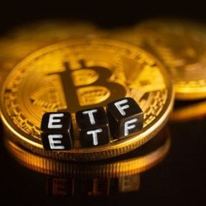 Spot Bitcoin ETF: US Lawmakers Jump In With Demands For The SEC