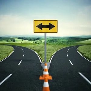 Bitcoin At A Crossroads? Economist’s Doom Prediction Clashes With Spot ETF Approval Hopes