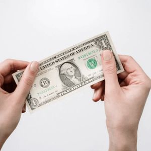 Dogecoin Prospects Looking Good: Top Traders Predict $1 Price Tag