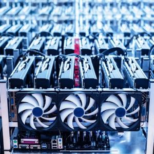 Red Alert For Bitcoin: Network Hashrate Takes A 20% Dive