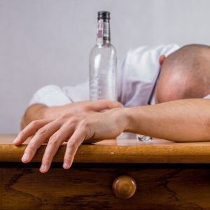 Solana Empty Glasses: BEER Coin Fizzles 70% In Alleged Rug Pull