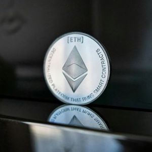 Ethereum Solo Staking Made Easier? Vitalik Buterin Supports Lower Entry Requirements