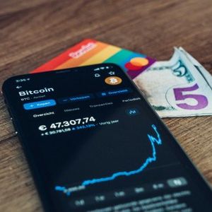 Bitcoin Makes ATH Against Euro Due To Change In Dollar Strength, Details Inside