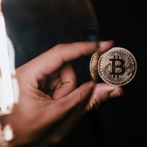 As Bitcoin Sell Pressure Fades, Could A Local Bottom Be Forming? Analyst Explains