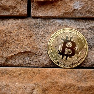 Bitcoin Signals Strength As Long-Term Holder Realized Cap Surges Past $20 Billion – Details