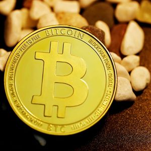Bitcoin Forming Inverse Head And Shoulders Pattern – Is $150,000 The Next Target?