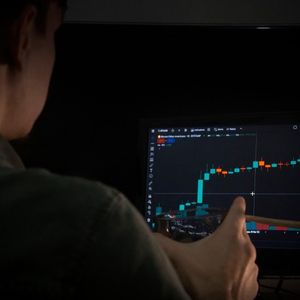 XRP Eyes Breakout As Analysts Predict Rally Alongside Real-World Adoption