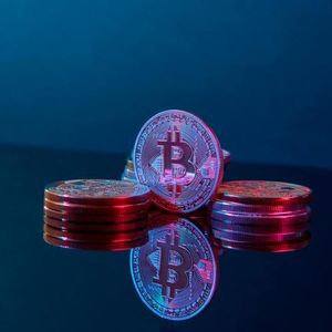 Bitcoin Re-Enters Profit Zone As Greed Rises, But Rally To $200,000 Still Possible