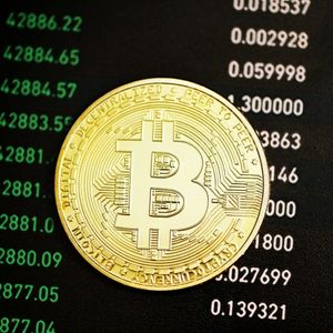 Bitcoin Correction Risks Deepen With $105,000 As Critical Support