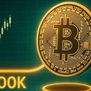 Bitcoin STH Cost Basis Aligns With Critical Indicator: Support Builds Around $100K Level