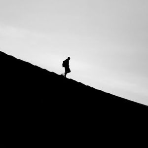 Bitcoin’s $126K Sprint May Be Over — Fidelity Predicts 2026 Slide