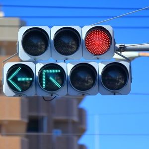 Crypto’s Big Money Signals Change: BTC Holders Pause, ETH Whales Buy