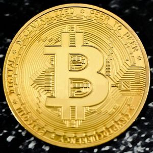 Bitcoin Could Be Setting Up A Comeback Vs. Gold, Analyst Suggests