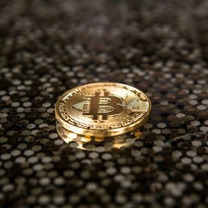 Saylor Defends Bitcoin Treasury Firms Amid Rising Criticism